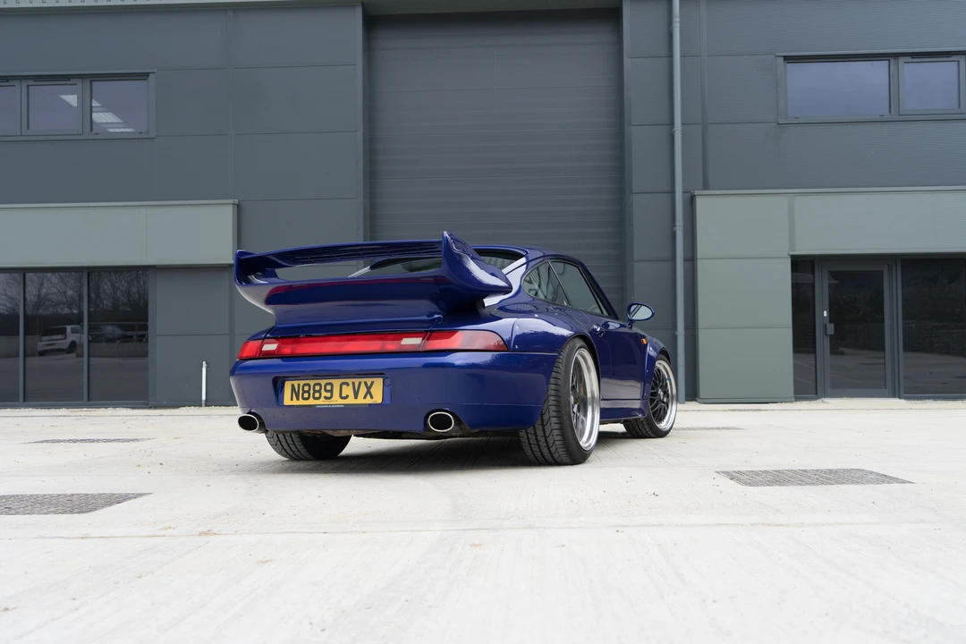1995 Porsche 993 Carrera - Image 10 of 31