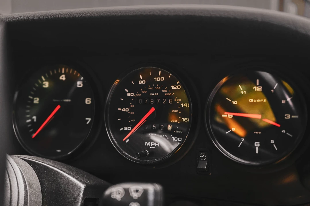 1995 Porsche 993 Carrera - Image 25 of 31