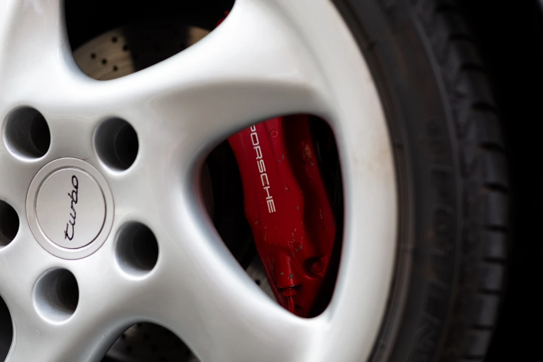 1995 Porsche 993 Turbo - Image 28 of 31
