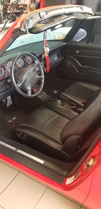 1995 Porsche 993 Carrera 4 - Image 13 of 22