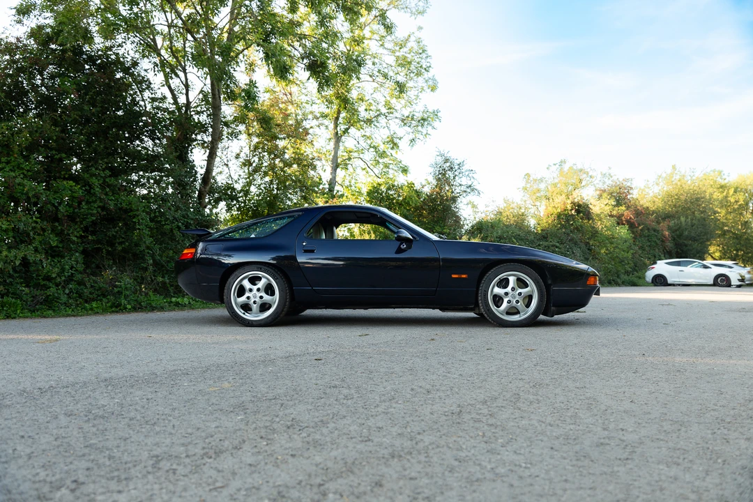 1995 Porsche 928 GTS - Image 5 of 31