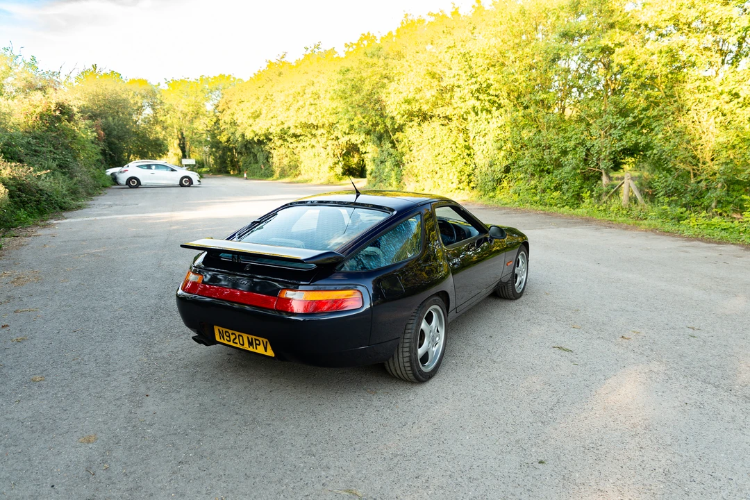 1995 Porsche 928 GTS - Image 14 of 31