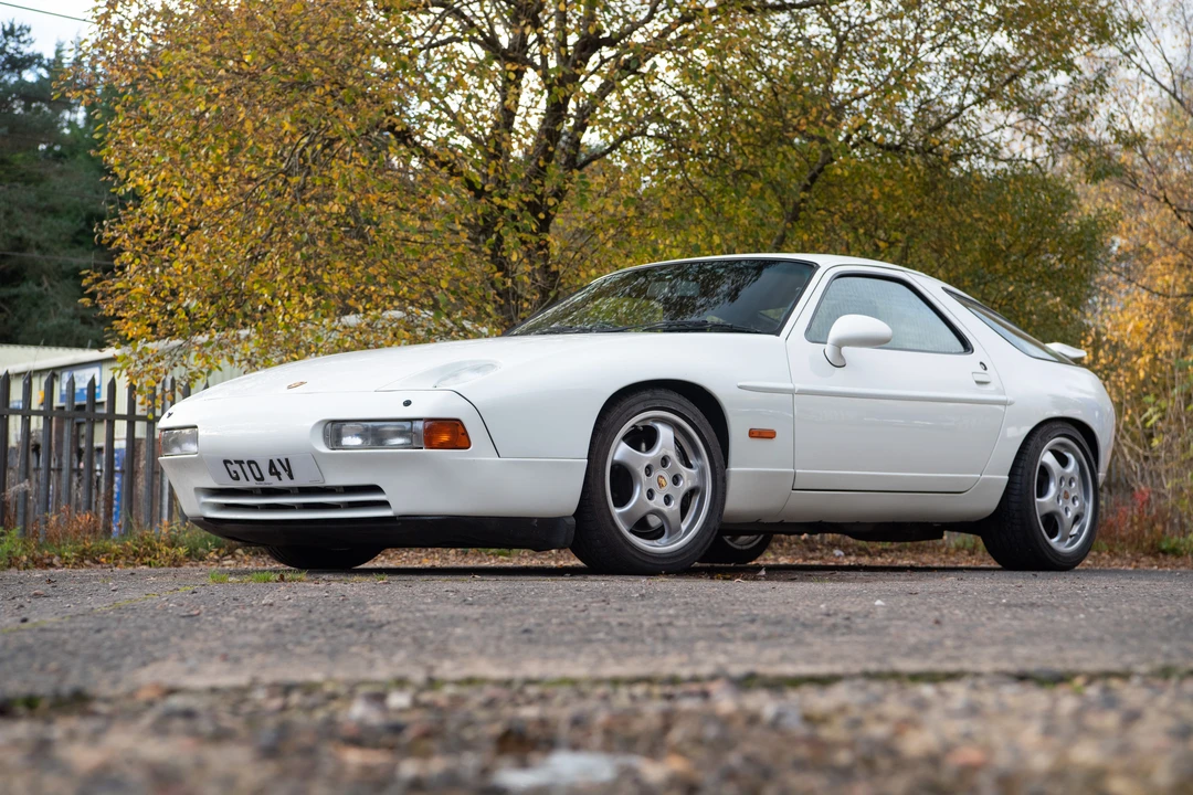 1995 Porsche 928 GTS - Image 12 of 31