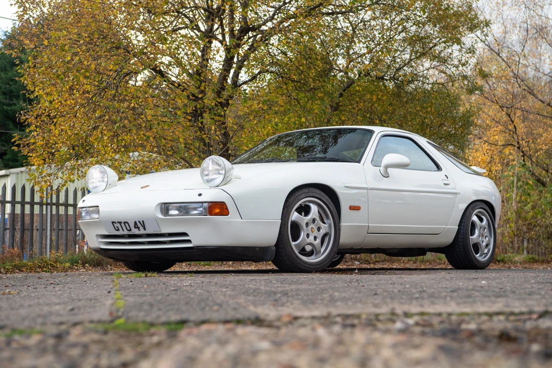 1995 Porsche 928 GTS - Image 13 of 31