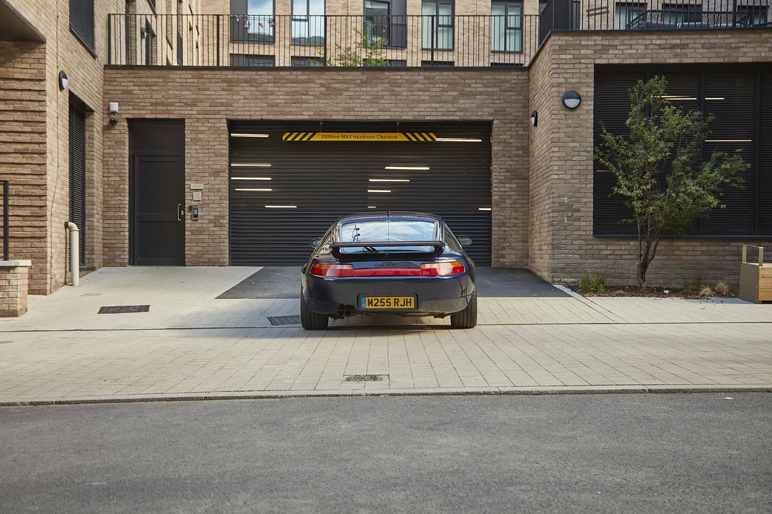 1995 Porsche 928 GTS - Image 7 of 31