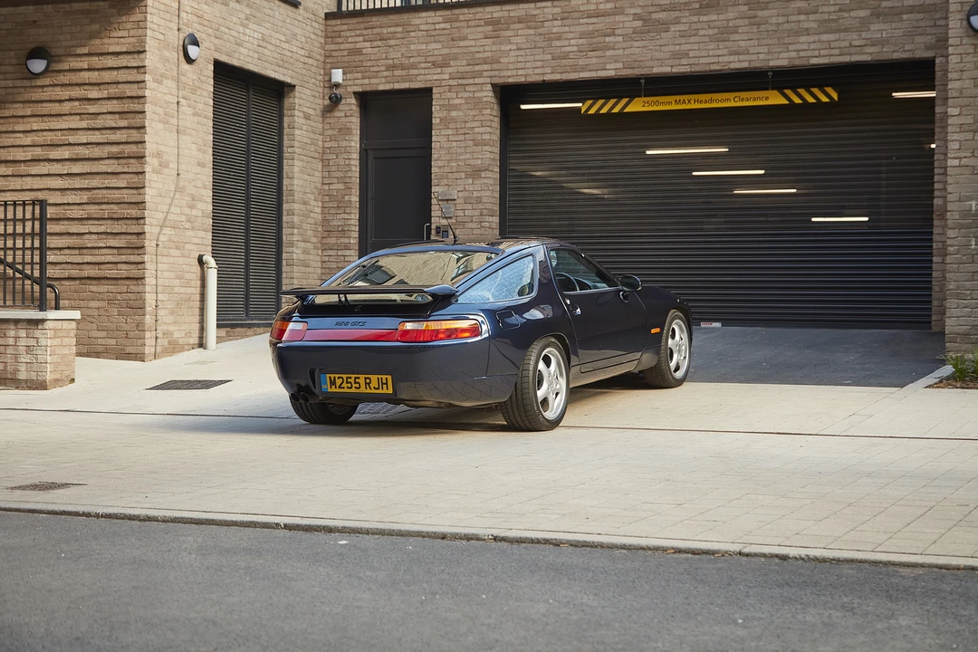 1995 Porsche 928 GTS - Image 16 of 31