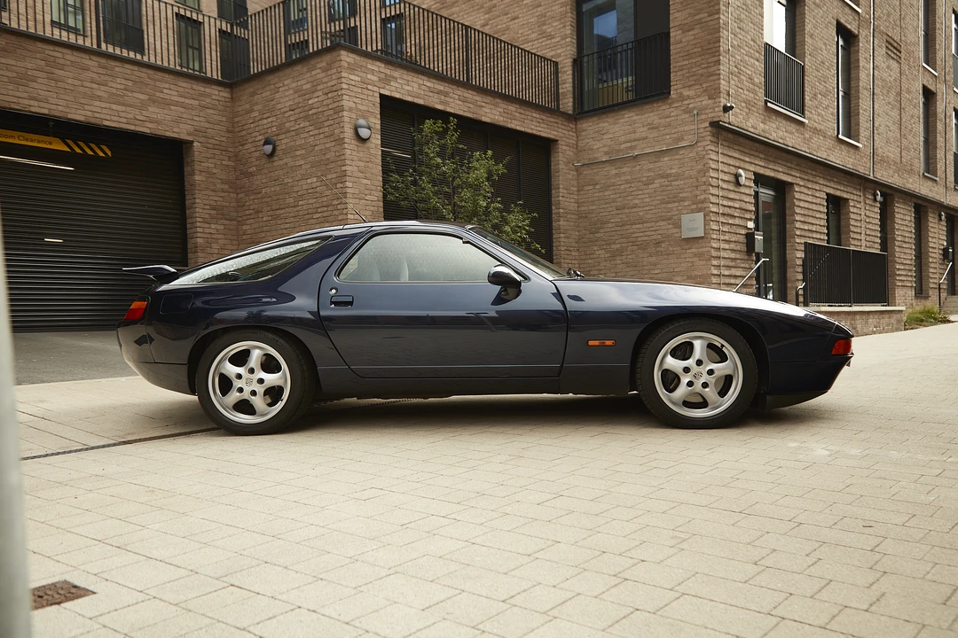 1995 Porsche 928 GTS - Image 17 of 31