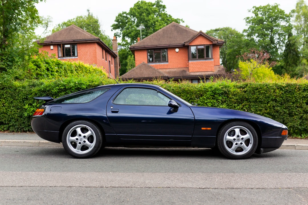 1995 Porsche 928 GTS - Image 11 of 31