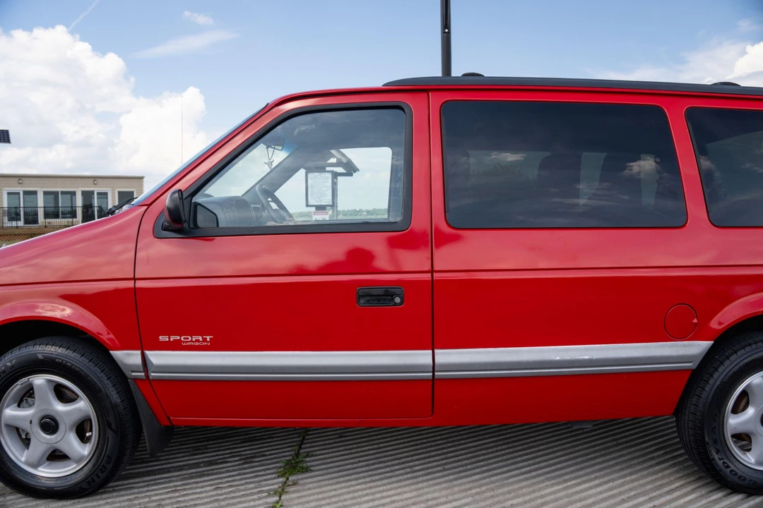 1995 Plymouth Voyager & Grand Voyager - Image 23 of 31