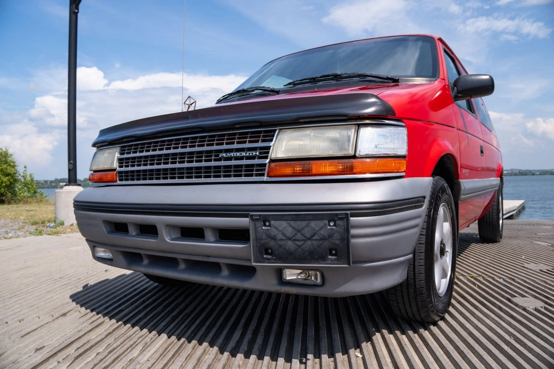 1995 Plymouth Voyager & Grand Voyager - Image 16 of 31