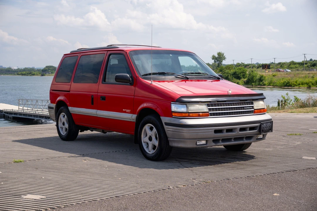 1995 Plymouth Voyager & Grand Voyager - Image 14 of 31