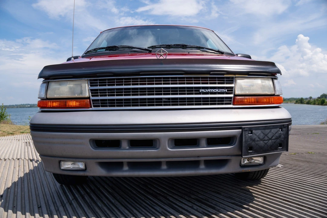 1995 Plymouth Voyager & Grand Voyager - Image 15 of 31