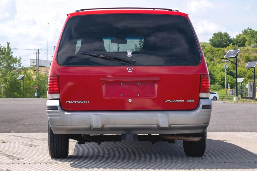 1995 Plymouth Voyager & Grand Voyager - Image 5 of 31
