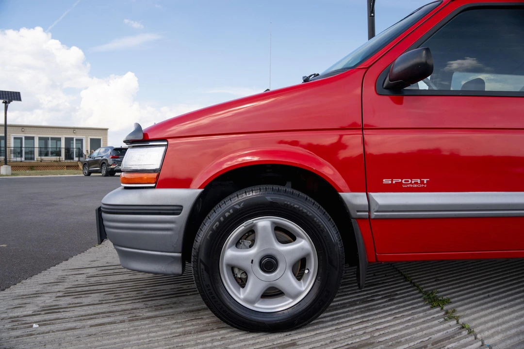 1995 Plymouth Voyager & Grand Voyager - Image 17 of 31