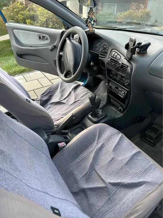 1995 Plymouth Colt - Image 5 of 6