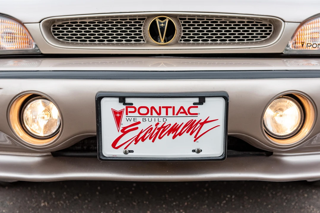 1995 Pontiac Bonneville 5th+ Gen - Image 17 of 31