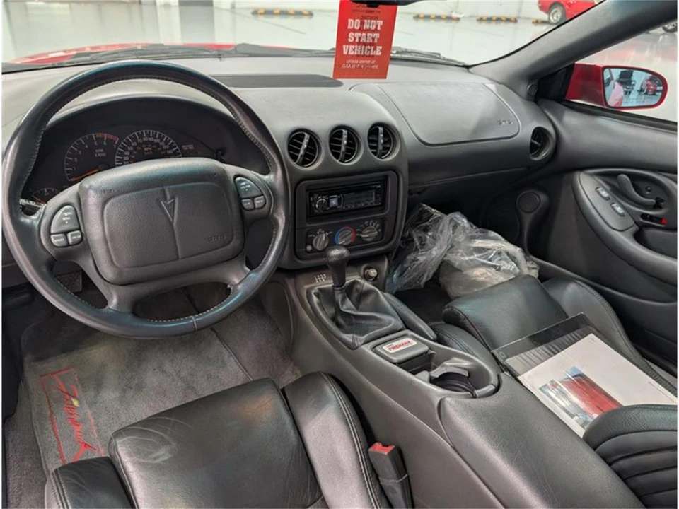 1995 Pontiac Firebird 4th Gen - Image 12 of 15