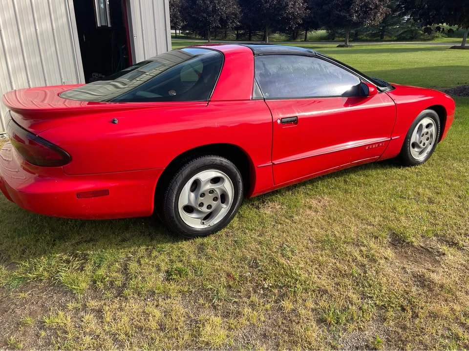 1995 Pontiac Firebird 4th Gen - Image 3 of 4