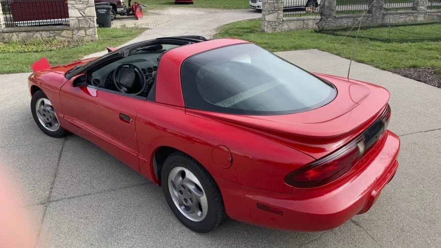 1995 Pontiac Firebird 4th Gen - Image 4 of 8