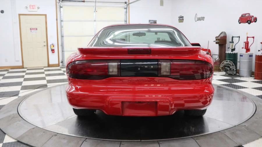 1995 Pontiac Firebird 4th Gen - Image 11 of 16