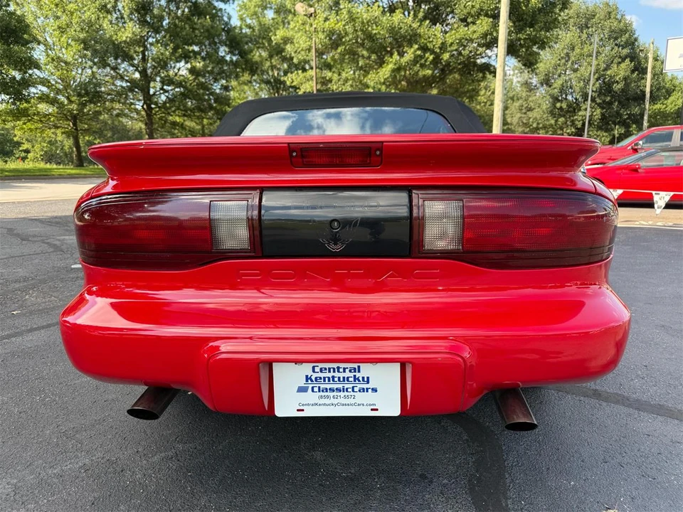 1995 Pontiac Firebird 4th Gen - Image 14 of 30