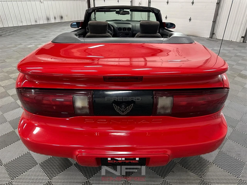1995 Pontiac Firebird 4th Gen - Image 16 of 31
