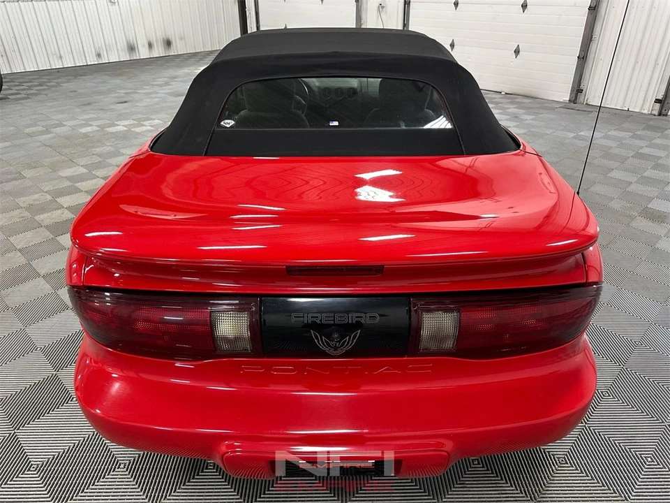1995 Pontiac Firebird 4th Gen - Image 17 of 31