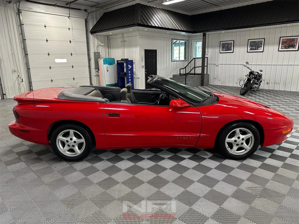 1995 Pontiac Firebird 4th Gen - Image 12 of 31