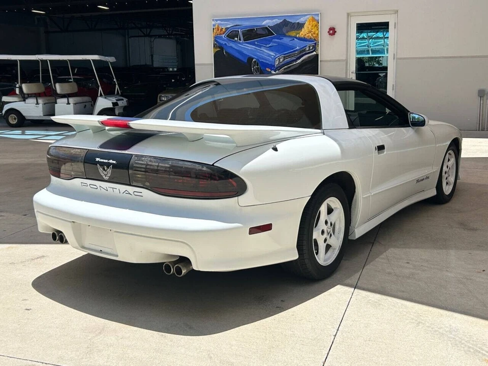 1995 Pontiac Firebird 4th Gen - Image 5 of 21