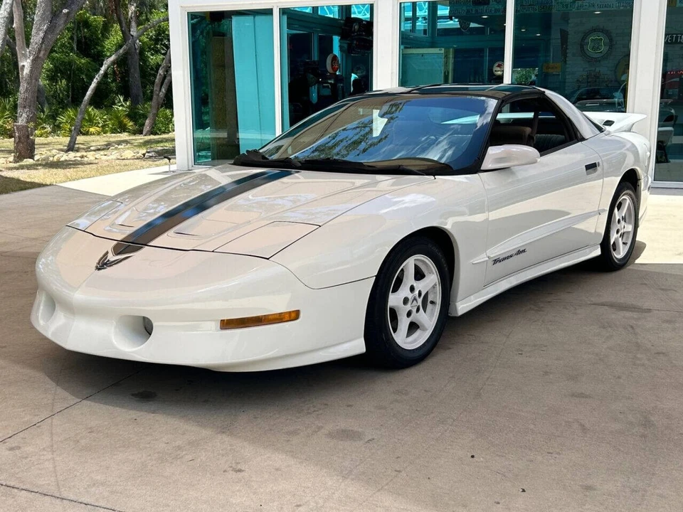 1995 Pontiac Firebird 4th Gen - Image 12 of 21