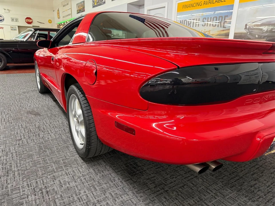 1995 Pontiac Firebird 4th Gen - Image 21 of 31