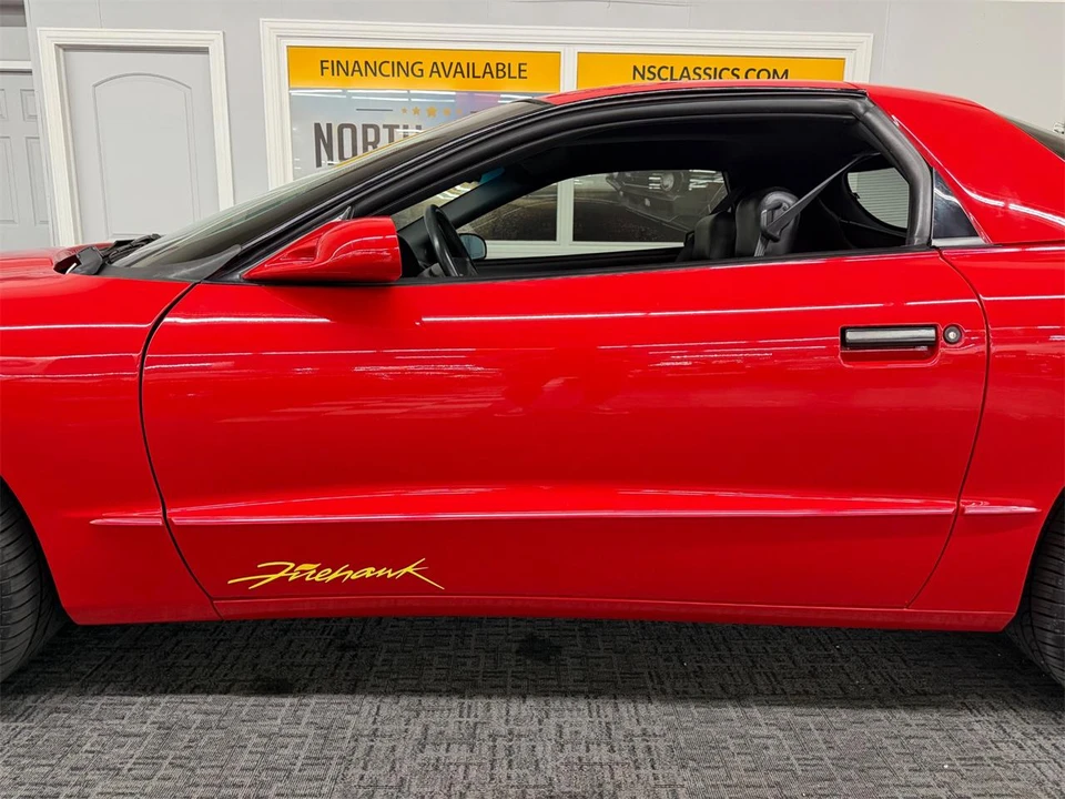 1995 Pontiac Firebird 4th Gen - Image 18 of 31