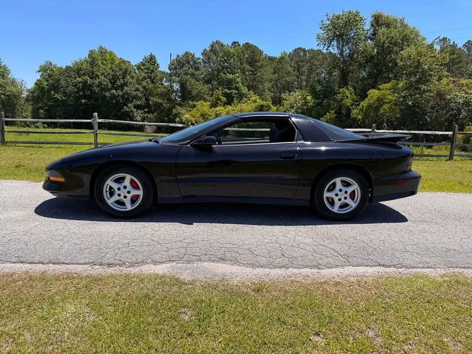 1995 Pontiac Firebird 4th Gen - Image 12 of 20