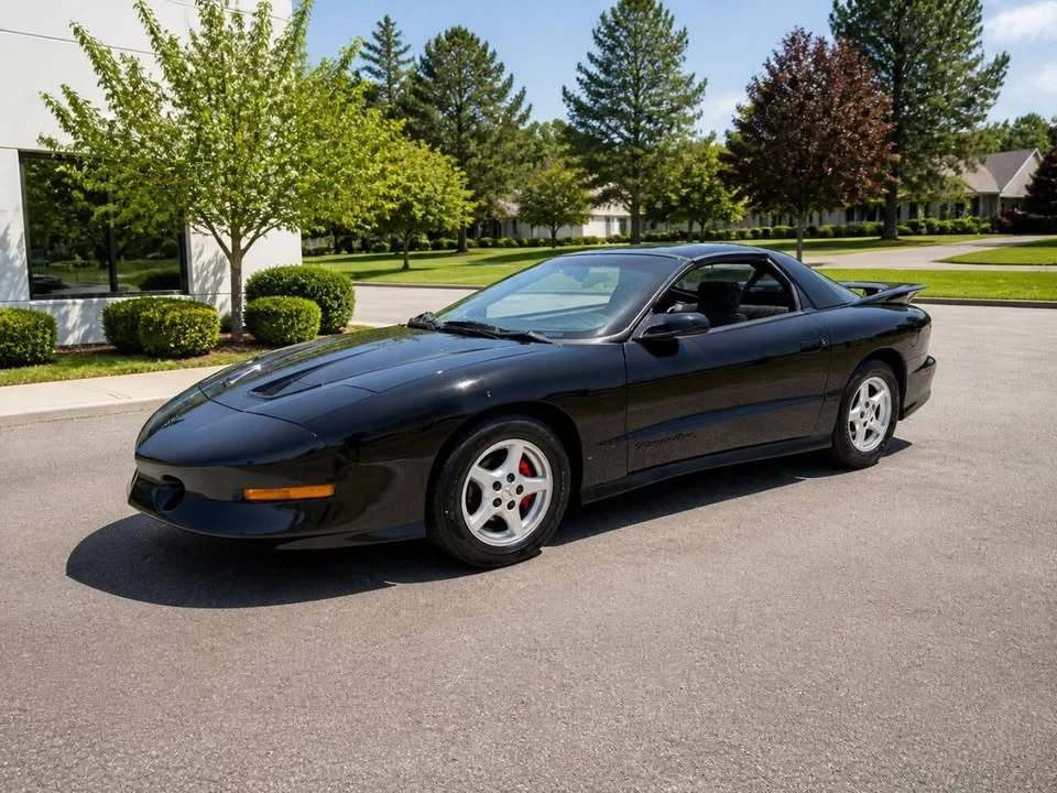 1995 Pontiac Firebird 4th Gen - Image 2 of 20