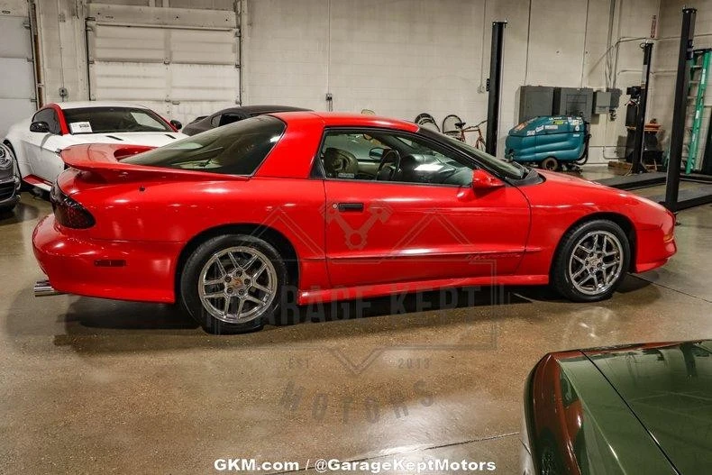 1995 Pontiac Firebird 4th Gen - Image 17 of 21