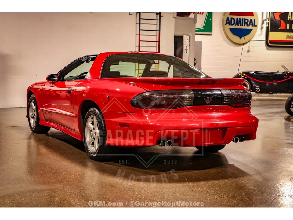 1995 Pontiac Firebird 4th Gen - Image 21 of 31