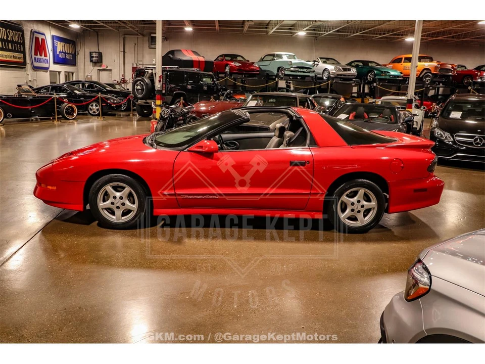1995 Pontiac Firebird 4th Gen - Image 19 of 31