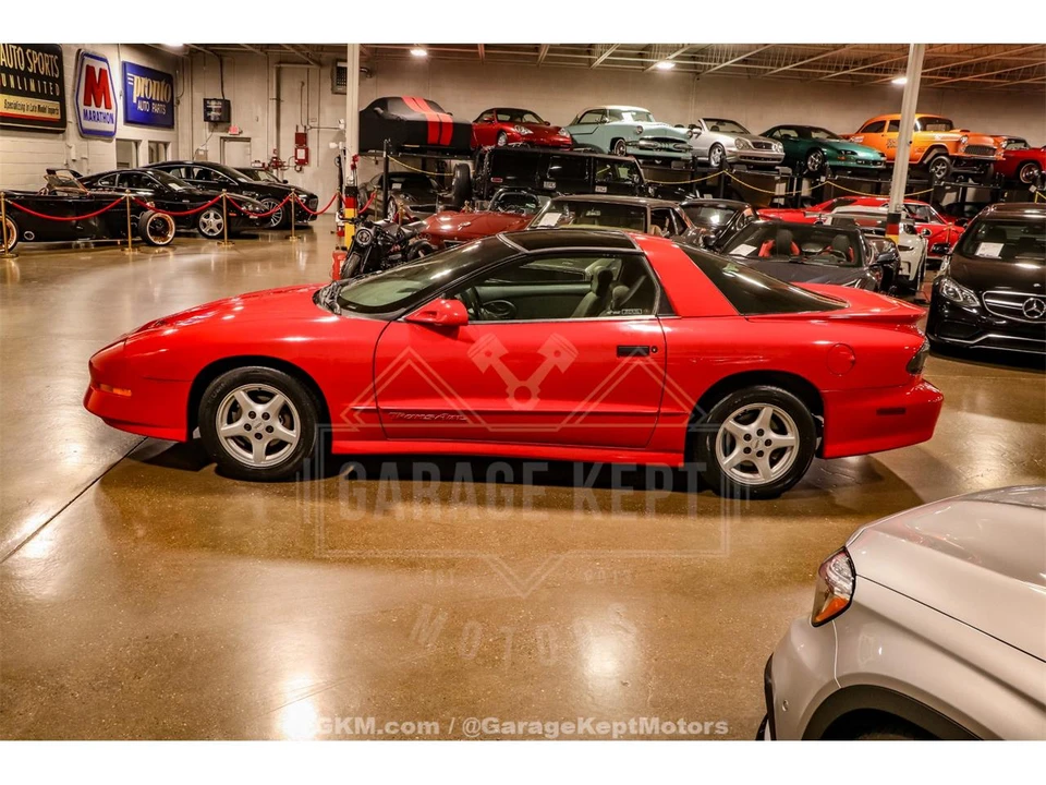 1995 Pontiac Firebird 4th Gen - Image 4 of 31