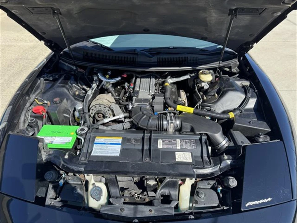 1995 Pontiac Firebird 4th Gen - Image 11 of 24
