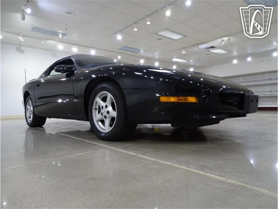 1995 Pontiac Firebird 4th Gen - Image 22 of 31
