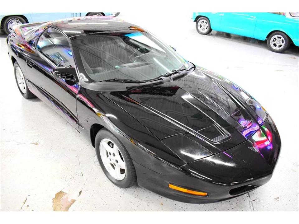 1995 Pontiac Firebird 4th Gen - Image 2 of 31