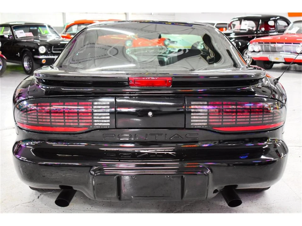 1995 Pontiac Firebird 4th Gen - Image 12 of 31