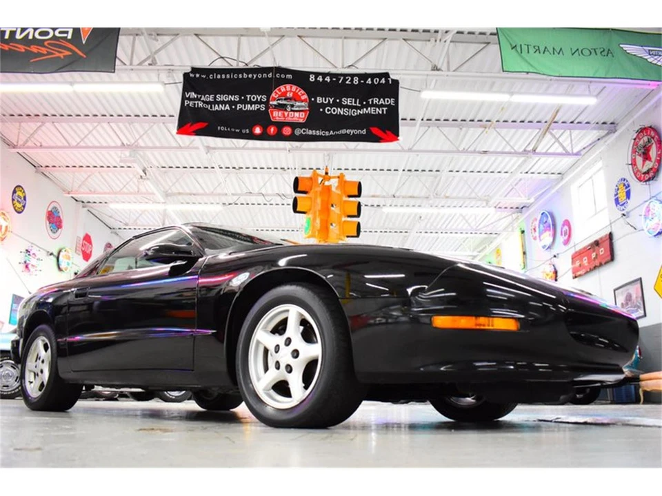 1995 Pontiac Firebird 4th Gen - Image 3 of 31