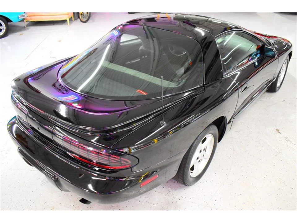 1995 Pontiac Firebird 4th Gen - Image 10 of 31