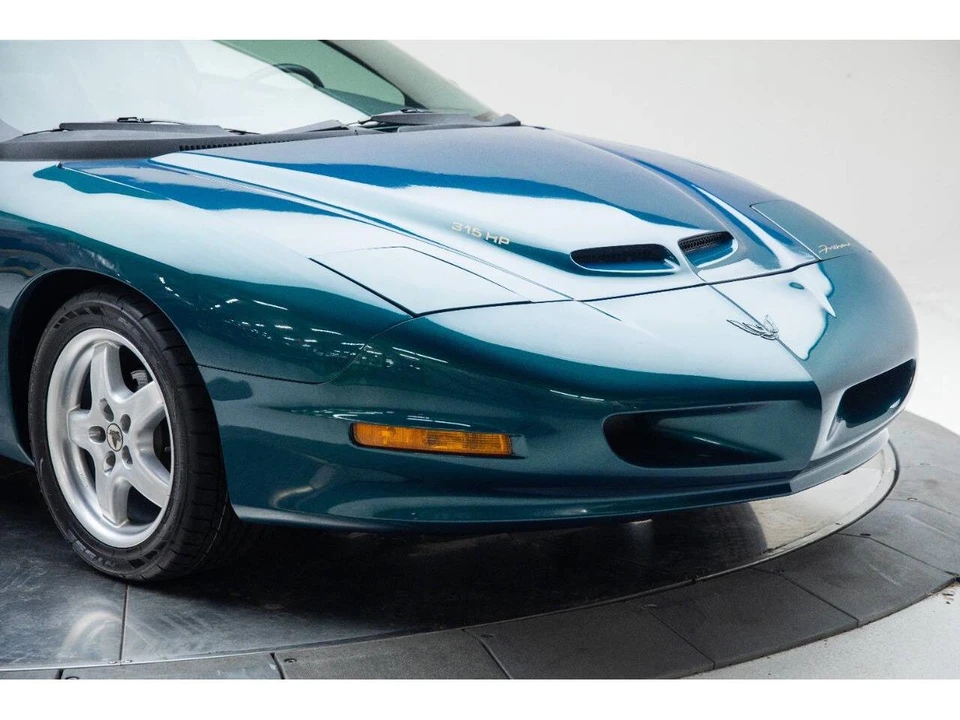 1995 Pontiac Firebird 4th Gen - Image 18 of 31