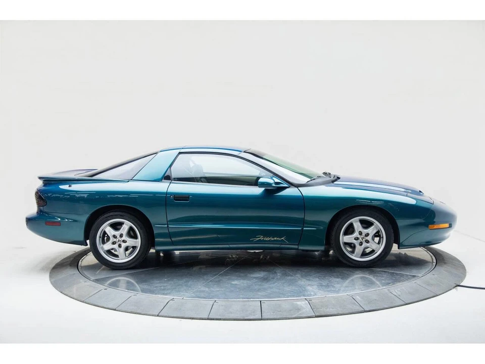1995 Pontiac Firebird 4th Gen - Image 3 of 31