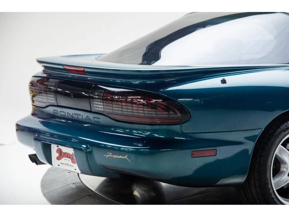 1995 Pontiac Firebird 4th Gen - Image 19 of 31