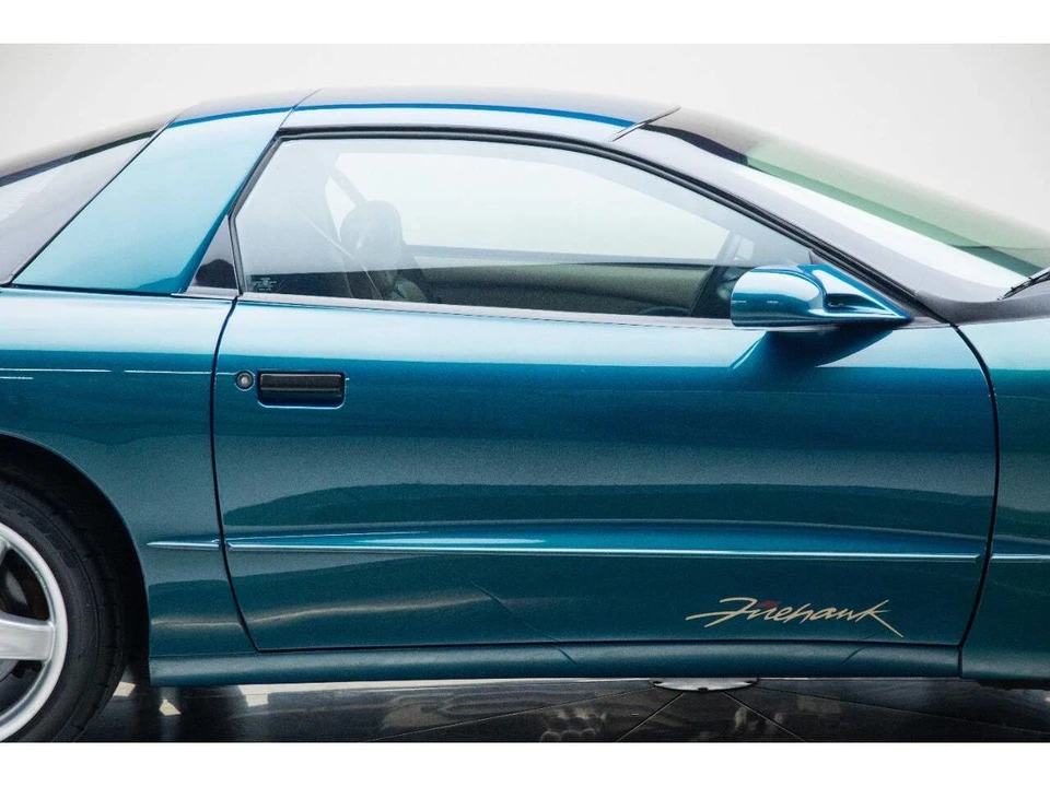 1995 Pontiac Firebird 4th Gen - Image 5 of 31