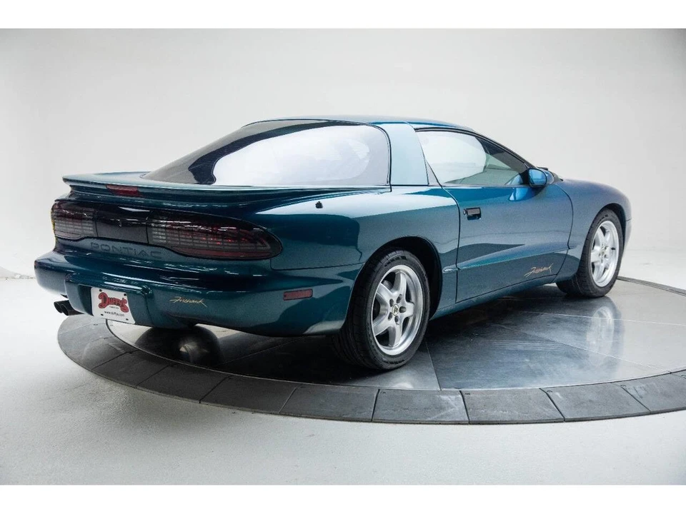 1995 Pontiac Firebird 4th Gen - Image 15 of 31