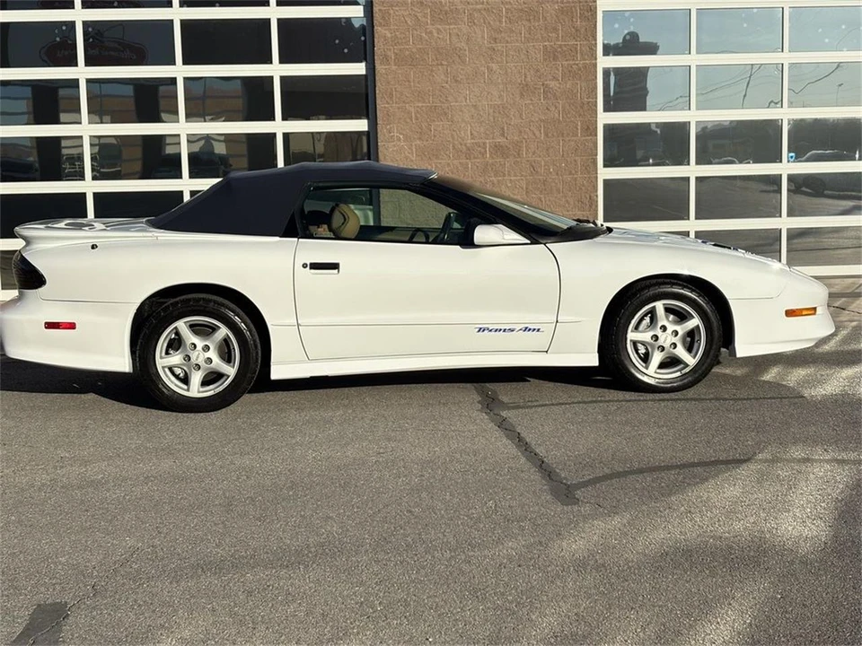 1995 Pontiac Firebird 4th Gen - Image 7 of 31